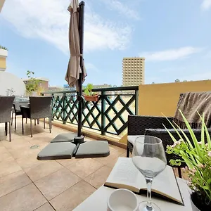 https://casa-majos-1.in-canary-islands.com